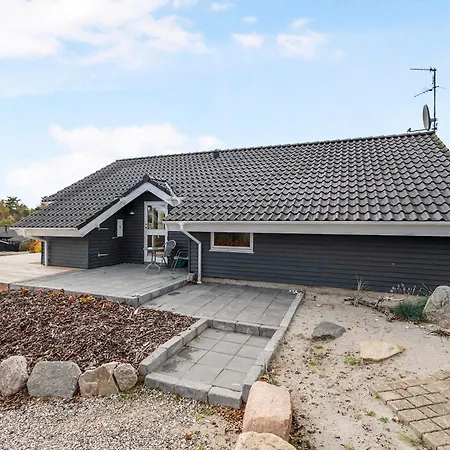 In With 2 Bedrooms And Internet Ebeltoft