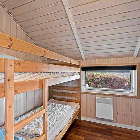 Σπίτι διακοπών In With 2 Bedrooms And Internet Ebeltoft